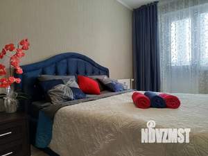 1-к квартира, посуточно, 38м2, 6/17 этаж