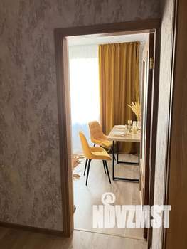 1-к квартира, посуточно, 37м2, 8/17 этаж