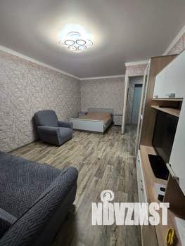 1-к квартира, посуточно, 33м2, 1/9 этаж