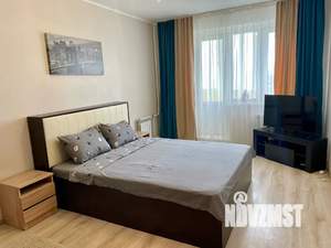 1-к квартира, посуточно, 40м2, 9/17 этаж