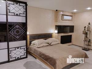 Студия квартира, посуточно, 40м2, 1/5 этаж