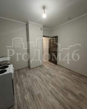 2-к квартира, вторичка, 61м2, 9/17 этаж