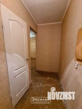 2-к квартира, вторичка, 44м2, 1/4 этаж