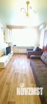 2-к квартира, вторичка, 40м2, 1/4 этаж