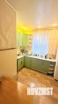 3-к квартира, вторичка, 54м2, 1/2 этаж