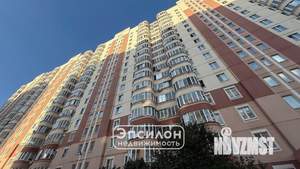 2-к квартира, вторичка, 54м2, 1/17 этаж