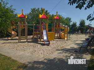 2-к квартира, вторичка, 57м2, 1/10 этаж