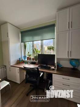 2-к квартира, вторичка, 57м2, 8/17 этаж