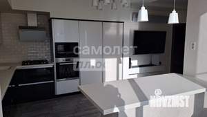 3-к квартира, вторичка, 112м2, 2/10 этаж