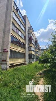 3-к квартира, вторичка, 59м2, 5/5 этаж