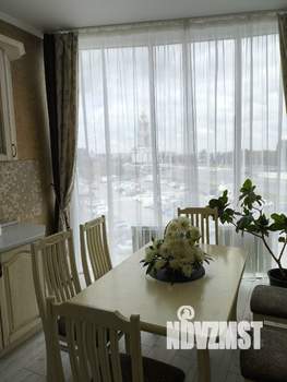 3-к квартира, вторичка, 114м2, 4/17 этаж