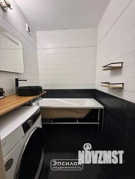 2-к квартира, вторичка, 57м2, 8/17 этаж