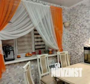 2-к квартира, вторичка, 61м2, 1/9 этаж