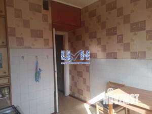 2-к квартира, вторичка, 50м2, 8/9 этаж