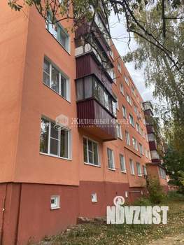 4-к квартира, вторичка, 61м2, 1/5 этаж