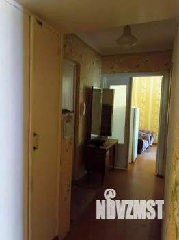 2-к квартира, вторичка, 45м2, 1/9 этаж