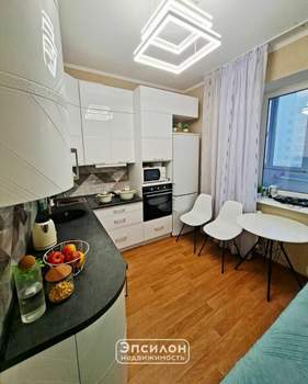 1-к квартира, вторичка, 42м2, 6/1 этаж