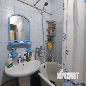 3-к квартира, вторичка, 53м2, 2/2 этаж