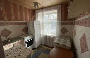 4-к квартира, вторичка, 61м2, 3/5 этаж