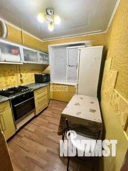 3-к квартира, вторичка, 61м2, 1/5 этаж