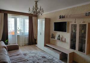 3-к квартира, вторичка, 77м2, 14/17 этаж