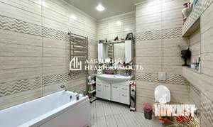 3-к квартира, вторичка, 84м2, 2/4 этаж