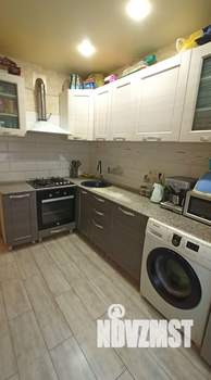 3-к квартира, вторичка, 60м2, 1/9 этаж