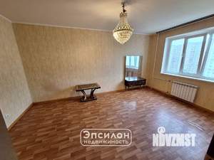 2-к квартира, вторичка, 61м2, 11/17 этаж
