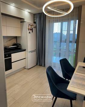 2-к квартира, вторичка, 72м2, 8/10 этаж
