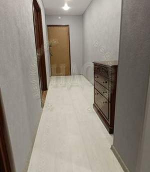 3-к квартира, вторичка, 61м2, 1/9 этаж