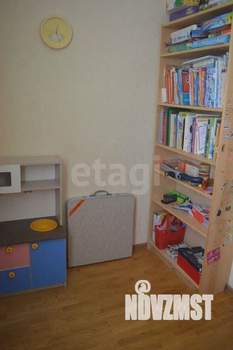 3-к квартира, вторичка, 57м2, 2/4 этаж