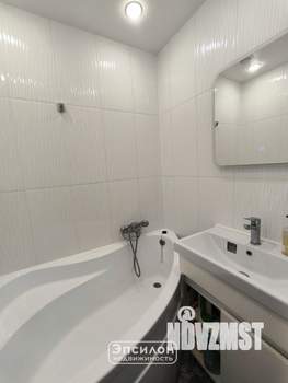 3-к квартира, вторичка, 63м2, 8/9 этаж