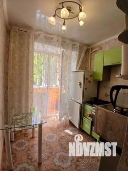 4-к квартира, вторичка, 63м2, 1/9 этаж