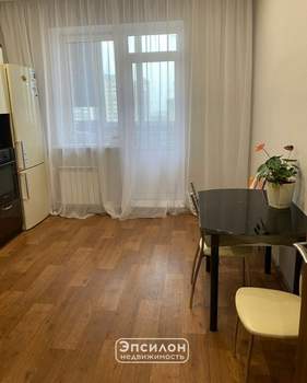 3-к квартира, вторичка, 73м2, 10/15 этаж