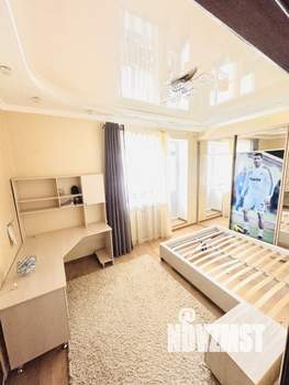 4-к квартира, вторичка, 130м2, 2/4 этаж