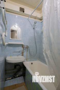 2-к квартира, вторичка, 43м2, 1/9 этаж