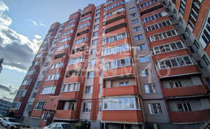 3-к квартира, вторичка, 82м2, 8/10 этаж