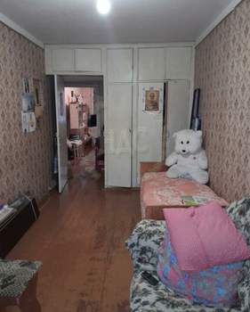 2-к квартира, вторичка, 44м2, 1/5 этаж