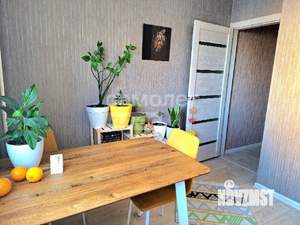 3-к квартира, вторичка, 77м2, 7/17 этаж