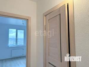 2-к квартира, вторичка, 60м2, 1/17 этаж