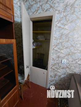 2-к квартира, вторичка, 40м2, 1/4 этаж