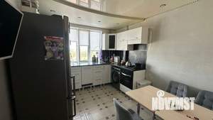 2-к квартира, вторичка, 61м2, 8/10 этаж