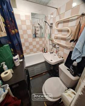 3-к квартира, вторичка, 57м2, 3/5 этаж