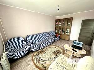 2-к квартира, вторичка, 61м2, 17/17 этаж