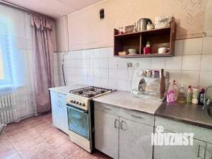 3-к квартира, вторичка, 60м2, 1/9 этаж