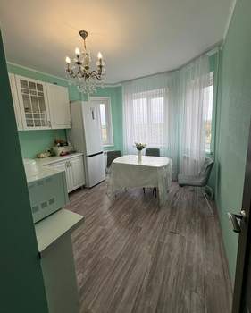 2-к квартира, вторичка, 56м2, 4/17 этаж