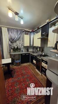 3-к квартира, вторичка, 61м2, 1/2 этаж