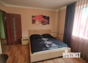 2-к квартира, вторичка, 65м2, 4/19 этаж