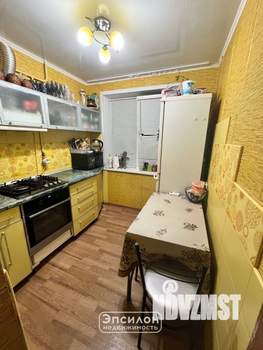 4-к квартира, вторичка, 61м2, 1/5 этаж