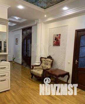 3-к квартира, вторичка, 120м2, 5/6 этаж